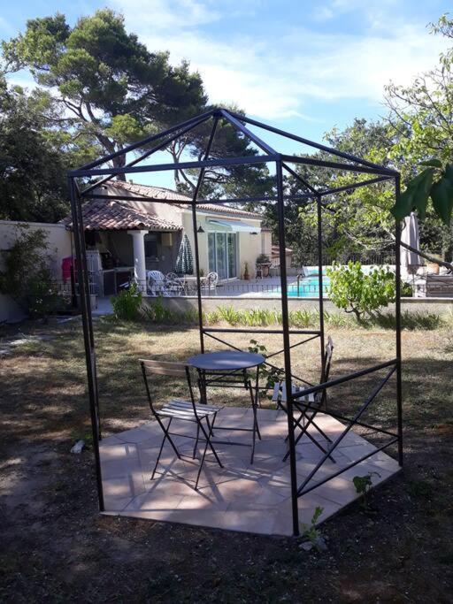 Villa Le Bosquet En Luberon. Ménerbes Exterior foto